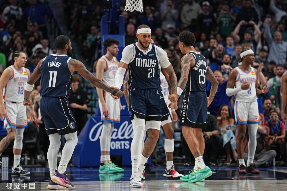 也在奋力追 也在奋力追